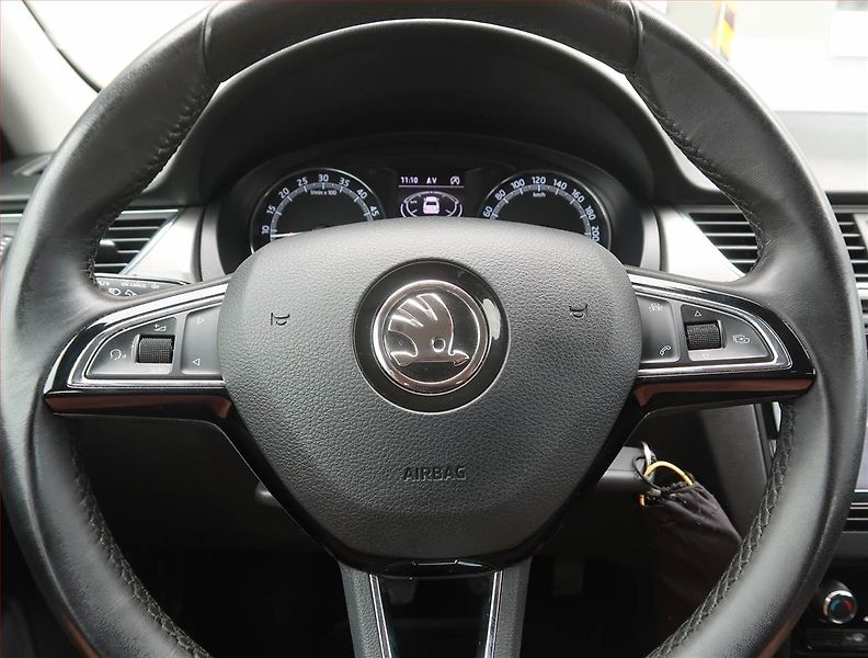Škoda Rapid (2017) Ambition 1.4 TDI, Serv.kniha - fotka 16 z 18