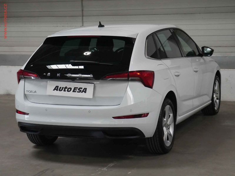 Škoda Scala (2019) 1.0TSi, 2.maj,ČR, Style, LED - fotka 6 z 22