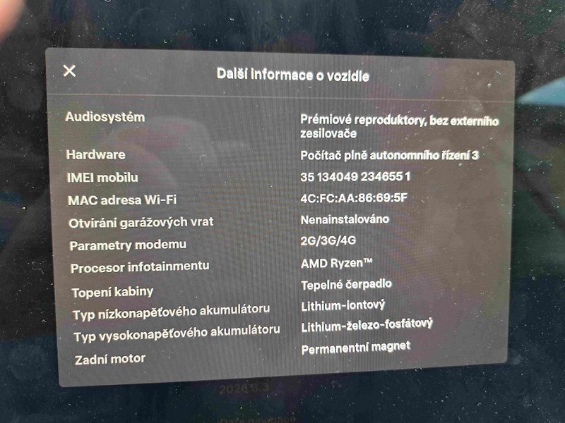 Tesla Model 3 RWD LED ACC 19ALU NAVI SOH 91% - fotka 15 z 17