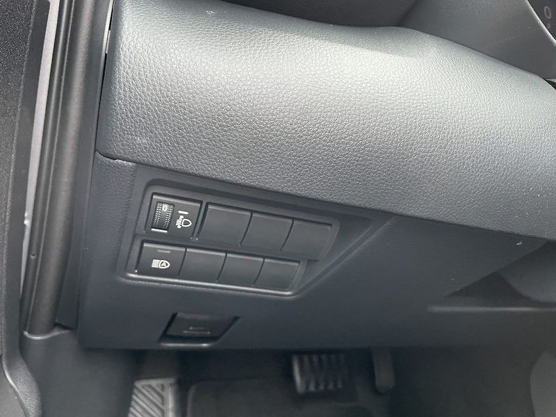 Toyota Yaris Cross 1.5 Hybrid 130k ODBĚR IHNED - fotka 27 z 29