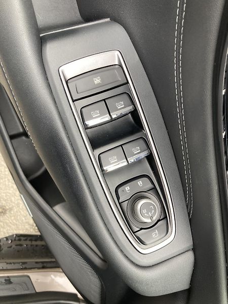 Subaru Outback (2021) 2,5i CVT Touring * ZÁRUKA * - fotka 8 z 18