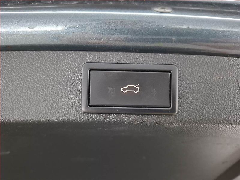 Škoda Octavia (2017) Scout 2.0 TDI, 4X4, Automat - fotka 20 z 21