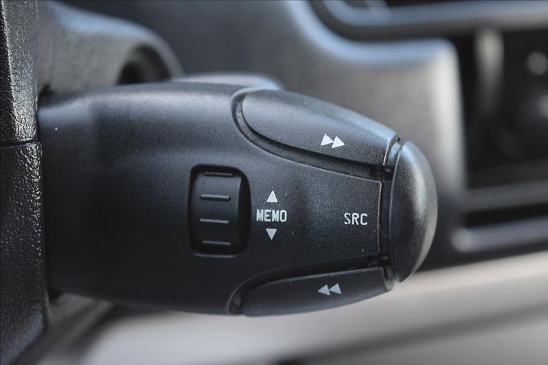 Peugeot 807 2,0 HDI 100KW 7MÍST PO STK - fotka 36 z 46