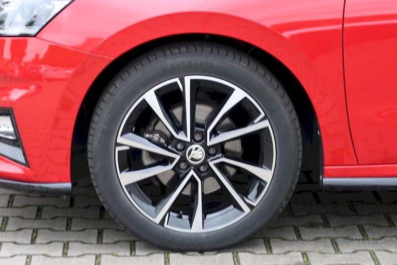 Škoda Fabia (2024) Monte Carlo 1,0 TSi / 85 kW - fotka 32 z 32