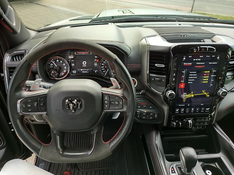 Dodge RAM (2021) TRX 6.2l Supercharged 702 HP - fotka 29 z 32