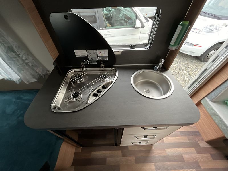 Weinsberg (2027) CARAONE 480 EU - fotka 5 z 7