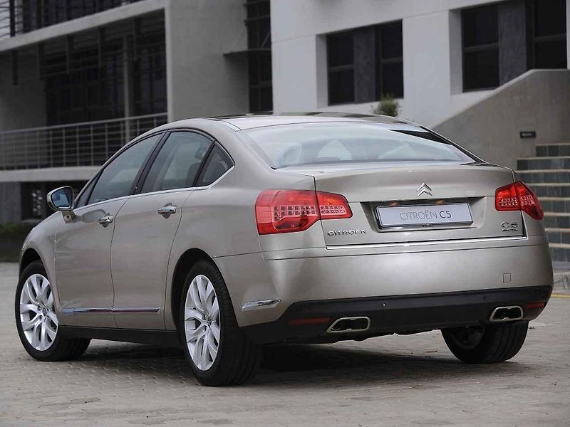 Lancia Thesis.