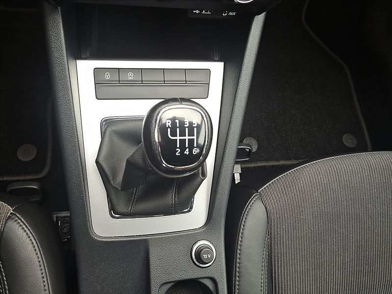 Škoda Octavia III 1,4TSi 103KW Elegance - fotka 23 z 44