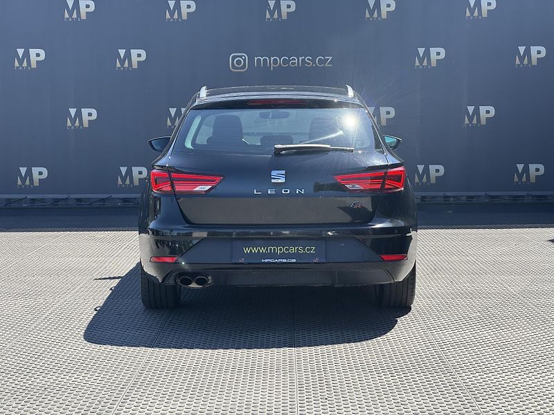 Seat Leon (2017) 1.4 TSi 92kW MAN FR, LED, NAVI - fotka 8 z 42