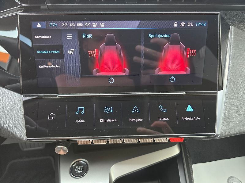 Peugeot 408 ALLURE 96kW KAMERA NAVI ČR-DPH - fotka 20 z 49
