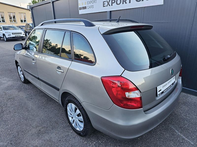 Škoda Fabia 1.2 TSI 63kW,KLIMA,TEMPOMAT - fotka 14 z 50
