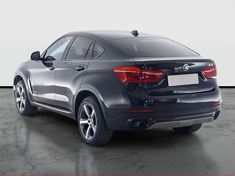 BMW X6 (2015) xDrive30d, 4X4, Automat - fotka 4 z 23