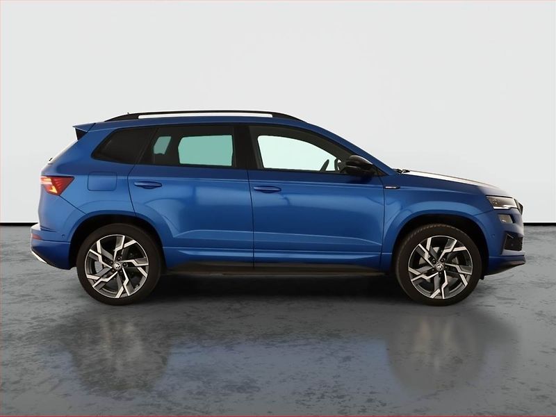 Škoda Karoq (2025) 2.0 TDI, Sportline, Navigace - fotka 6 z 20