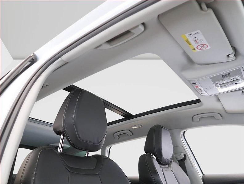 Škoda Karoq (2017) 2.0 TDI, 4X4, Automat - fotka 25 z 29