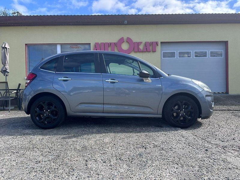 Citroën C3 (2010) 1.6i Panorama/NAVI/1Maj/88kW - fotka 2 z 27