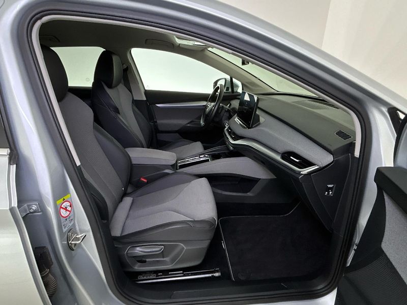 Škoda Enyaq 80X 82kWh - fotka 9 z 29