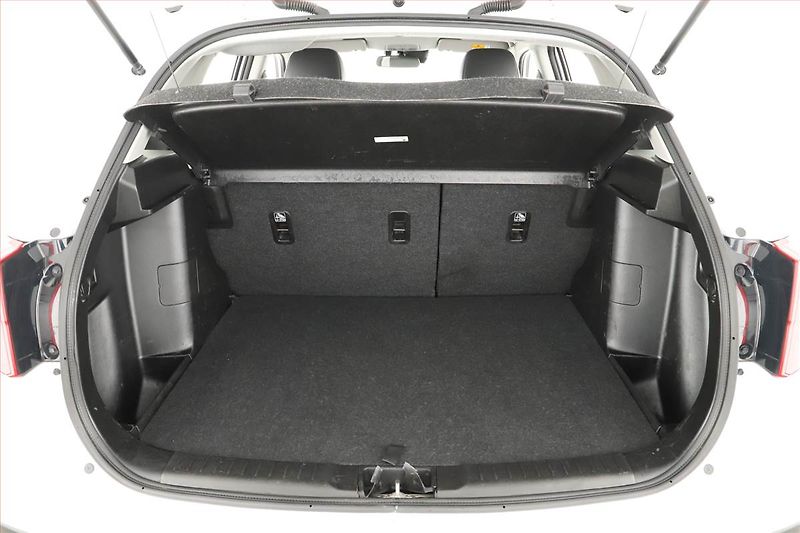 Suzuki Vitara (2023) Elegance 1.4 BoosterJet, 4X4 - fotka 11 z 14