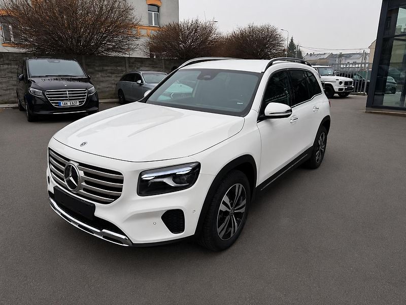 Mercedes-Benz GLB (2025) 200 d 4MATIC - fotka 3 z 25