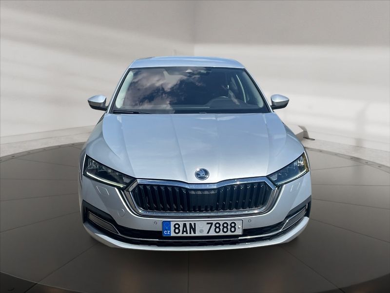 Škoda Octavia 1,5 TSI 110 Style 5d - fotka 2 z 11