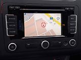 Volkswagen Touran (2011) 2.0 TDi, DSG, webasto - náhled 16