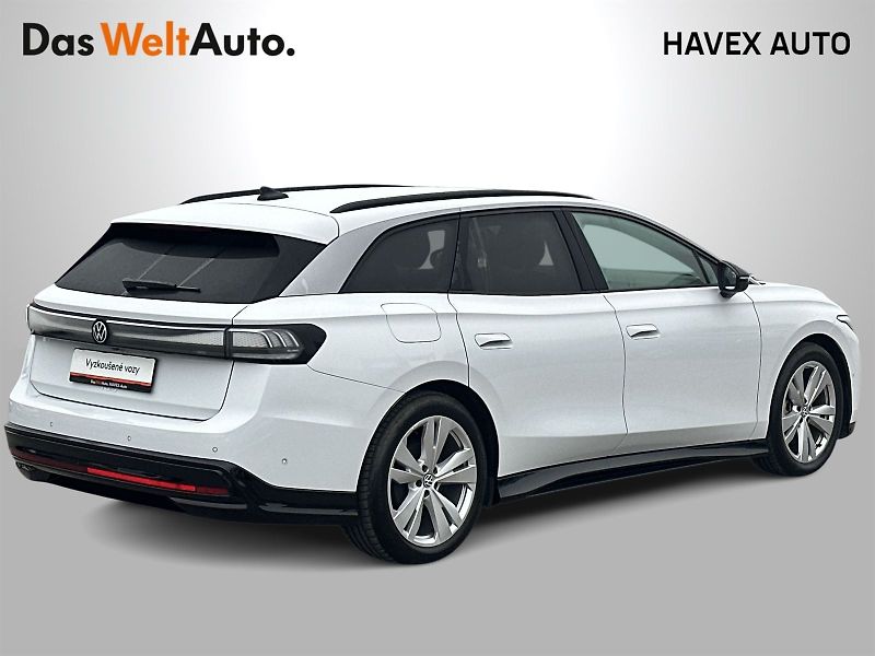 Volkswagen ID.7 Tourer (2024) 210 kW Pro - fotka 2 z 36