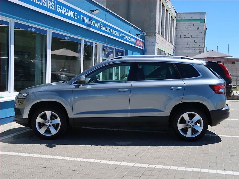 Škoda Karoq (2019) Style 1.5 TSI - fotka 3 z 22