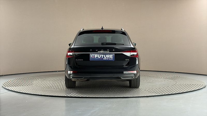 Škoda Superb 2.0 TDI DSG 4x4 L&K Combi - fotka 5 z 36