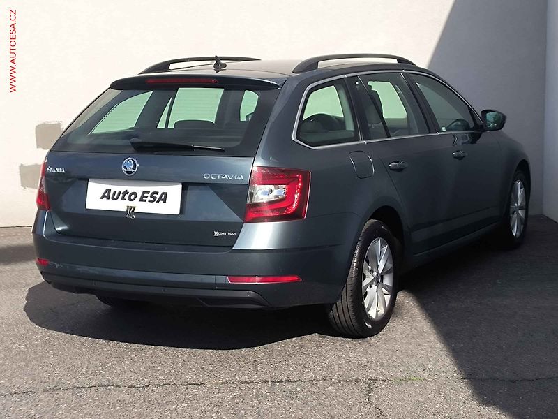 Škoda Octavia (2019) 1.6TDi, ČR, Style - fotka 4 z 22