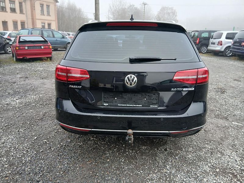 Volkswagen Passat 2.0 TDI, Highline, DSG - fotka 8 z 48