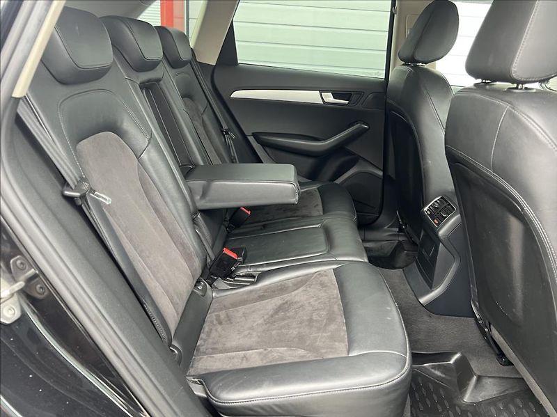 Audi Q5 3,0 TDI QUATTRO 176 kW TAŽNÉ - fotka 16 z 21