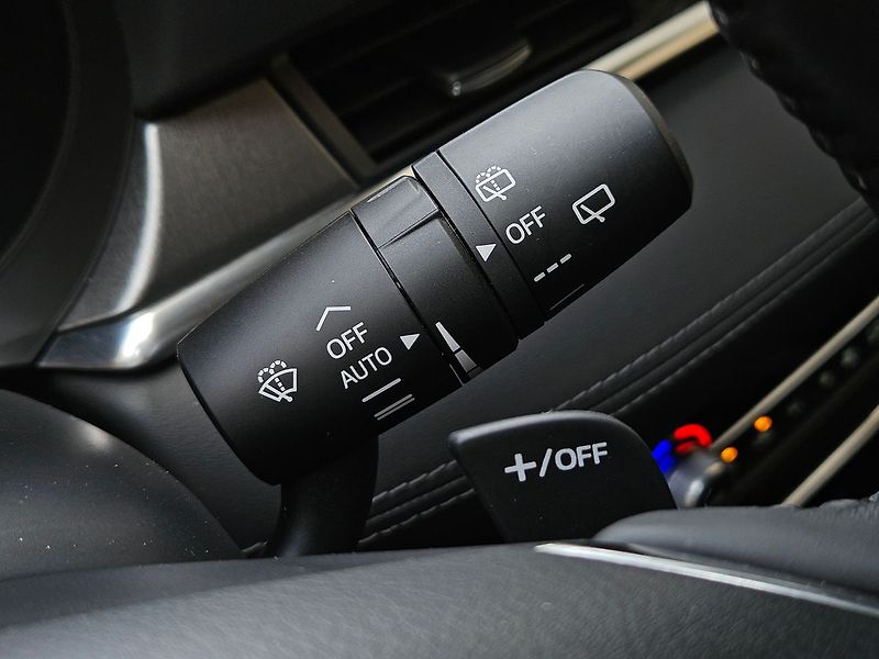 Mazda 6 2.5i, Revolution TOP,1.majitel - fotka 23 z 42