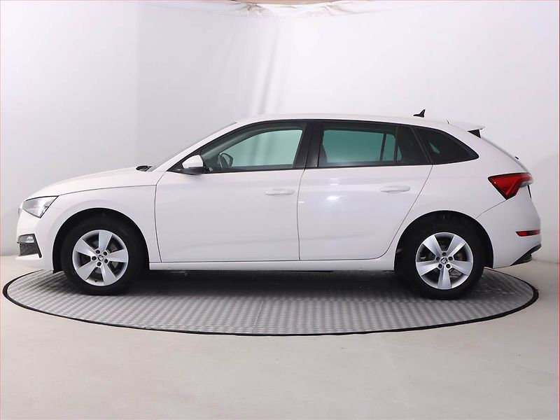 Škoda Scala (2022) Ambition 1.5 TSI, Serv.kniha - fotka 3 z 21