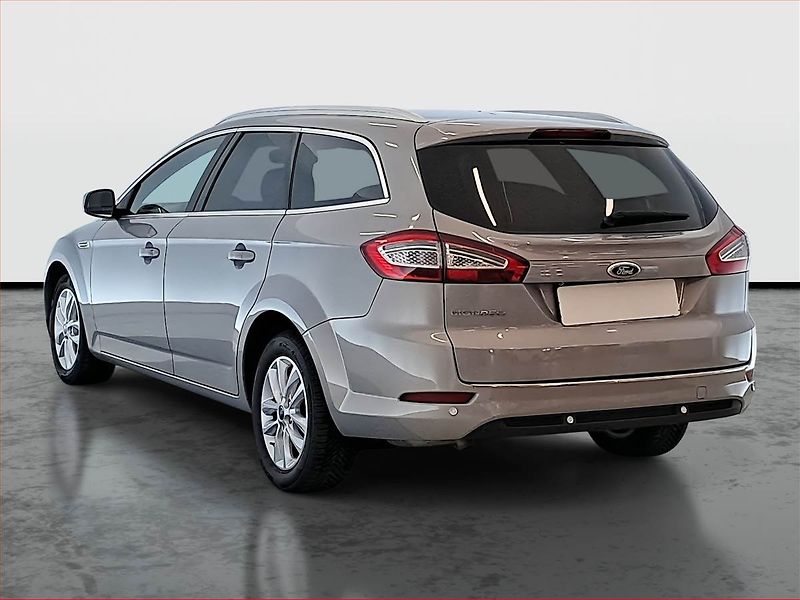 Ford Mondeo (2013) 2.0 TDCi, Navi, Tempomat - fotka 4 z 16