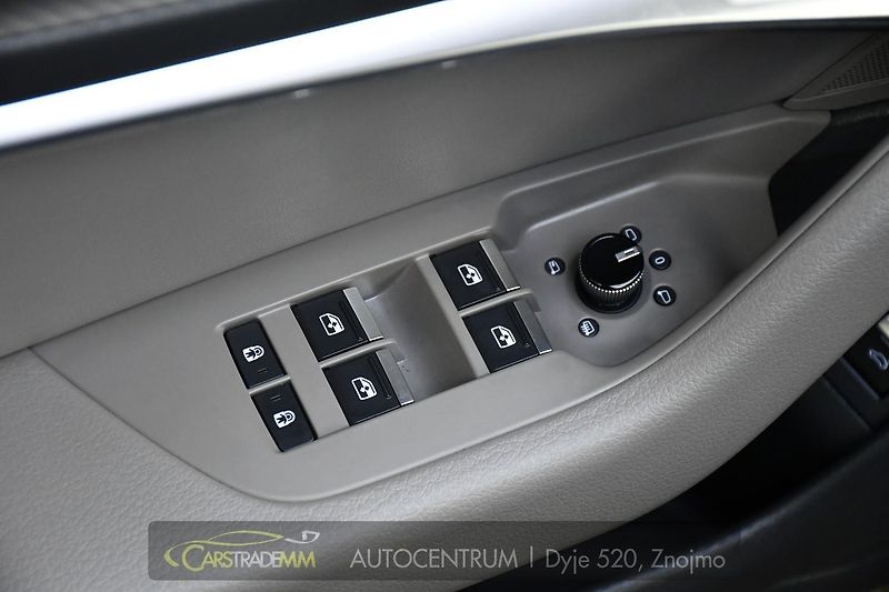 Audi A6 50TDI QUATTRO N.TOP PO SERVISE - fotka 23 z 58