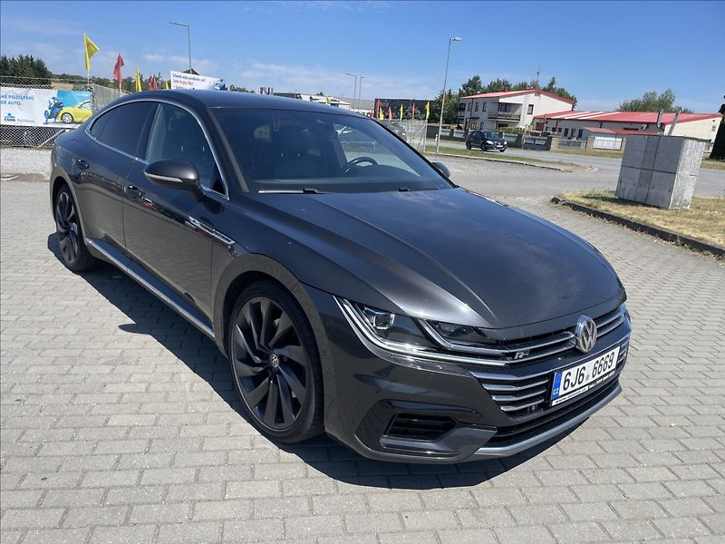 Volkswagen Arteon 2,0 BiTDi 176kw R-Line 4x4 DPH - fotka 37 z 39