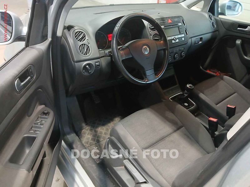 Volkswagen Golf Plus (2006) 1.9, ČR, xenon, autoAC - fotka 2 z 3