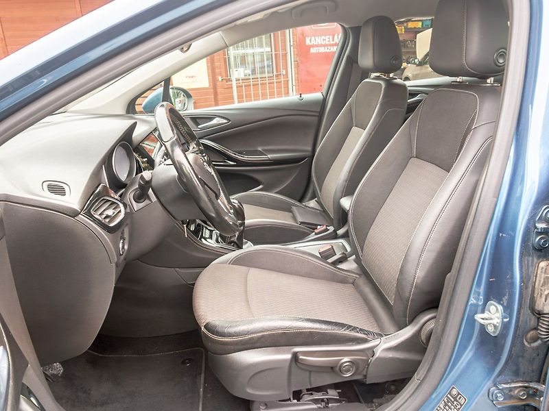 Opel Astra (2016) 1.0T 77KW – PO SERVISU - fotka 16 z 41