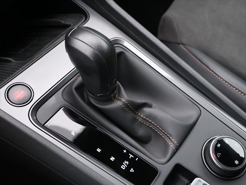 Cupra Ateca 2,0 TSI VZ 221kW 4Drive DPH - fotka 28 z 31