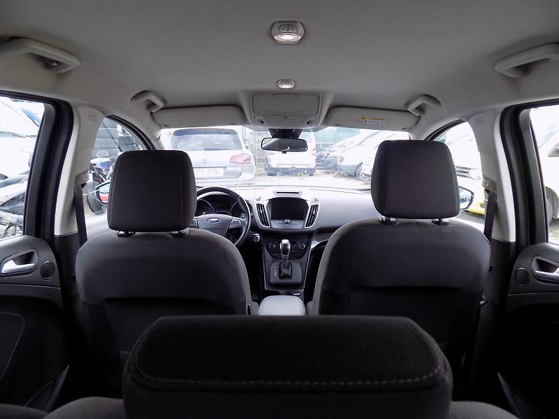 Ford C-MAX 2,0 TDCI 110 KW TITANIUM NAVI - fotka 24 z 39