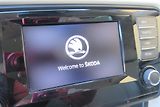 Škoda Octavia 1.6 TDi DSG AUT.KLIMA TAŽNÉ - náhled 12