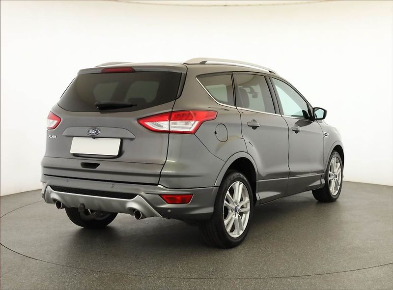 Ford Kuga (2014) Trend 2.0 TDCi, 4X4, Navi - fotka 5 z 20