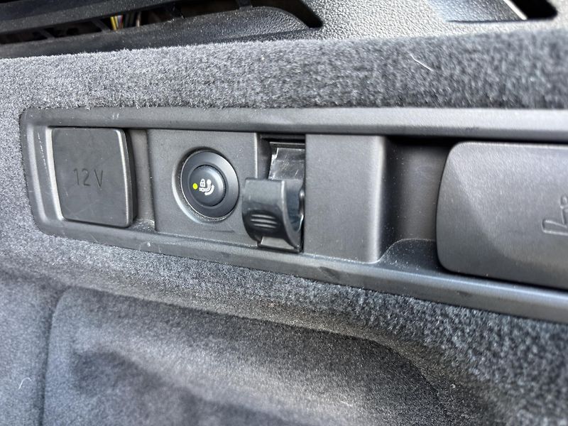 BMW X5 M50i V8 - fotka 27 z 29