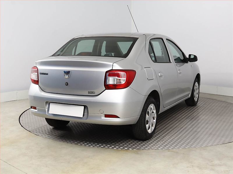 Dacia Logan (2016) 1.2 16V, Serv.kniha - fotka 5 z 10