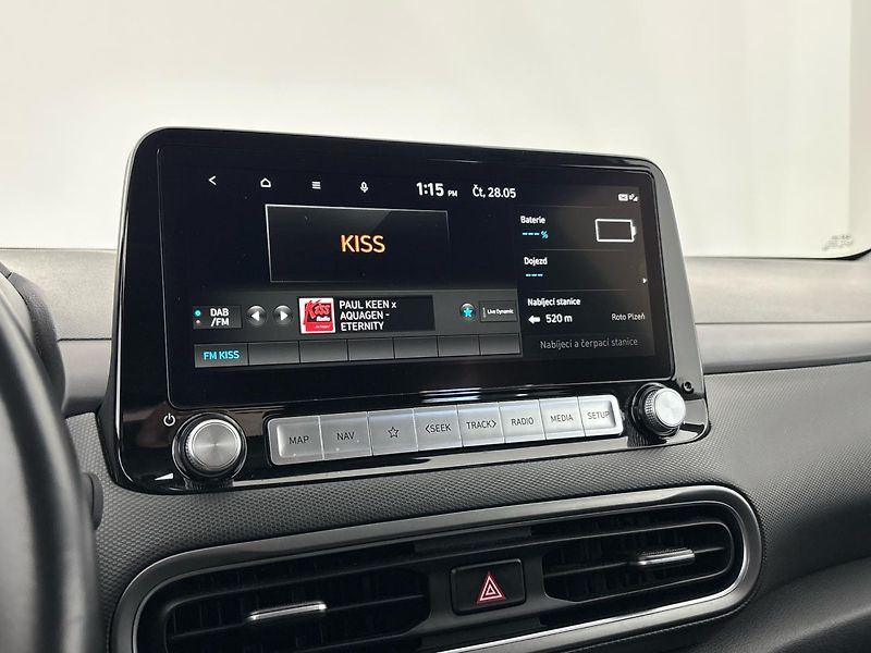 Hyundai Kona 64kWh - fotka 12 z 27