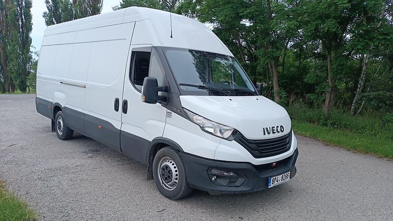 Iveco Daily 35S16V 78t km !! 16m3 klima - fotka 1 z 19
