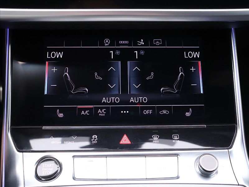 Audi A7 3,0 TDI  Quattro S-Line CZ DPH - fotka 31 z 36