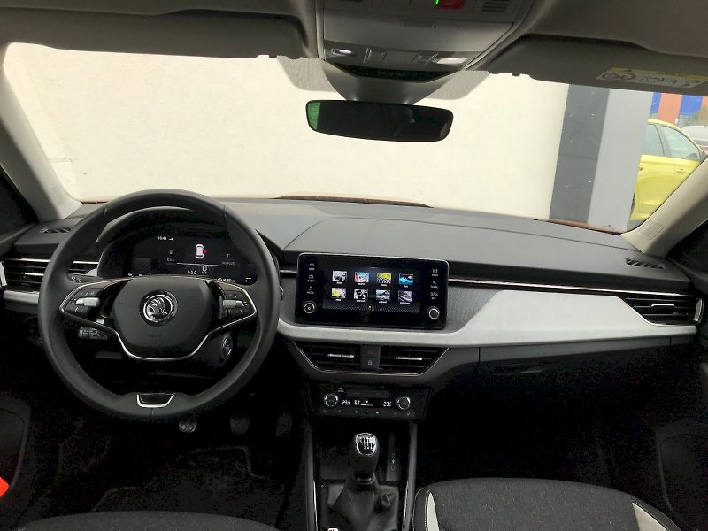 Škoda Kamiq (2024) SELEC TSI 85/1.0 M6F - fotka 5 z 25