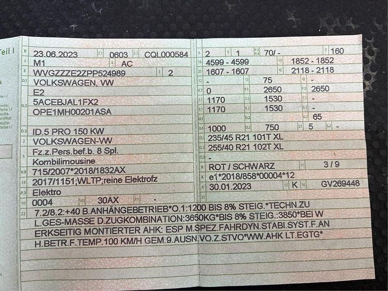 Volkswagen ID.5 150kw, PERFORMACE TZ SOH 94 % - fotka 13 z 18