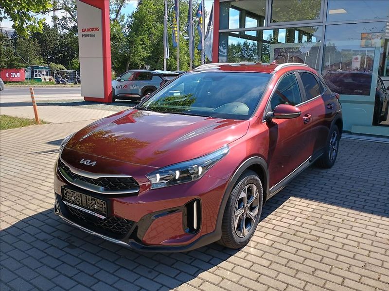Kia XCeed (2026) 1,6 T-GDi GPF 7DCT EXCLUSIVE 1 - fotka 4 z 7