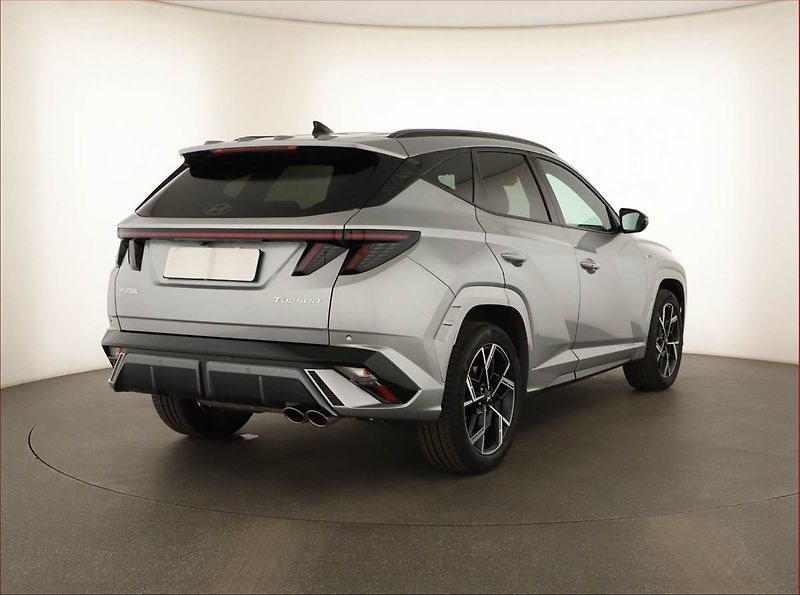 Hyundai Tucson (2025) 1.6 T-GDI, N-LINE, DPH - fotka 5 z 17